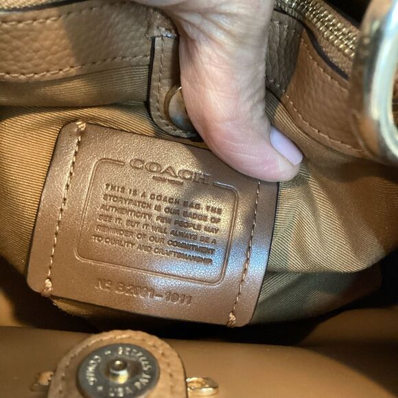 Coach Small Town Mini Bucket Bag - Picture 13 of 13